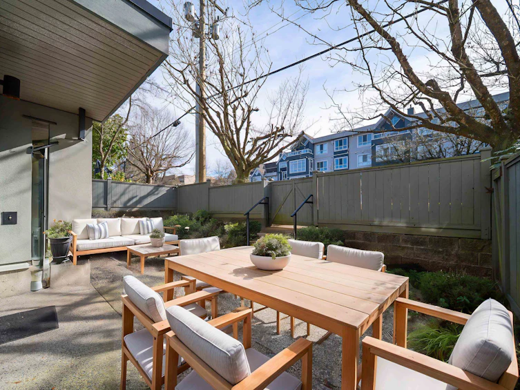 1-888 W 16th Street, North Vancouver, BC, V7P 1R3 - 5