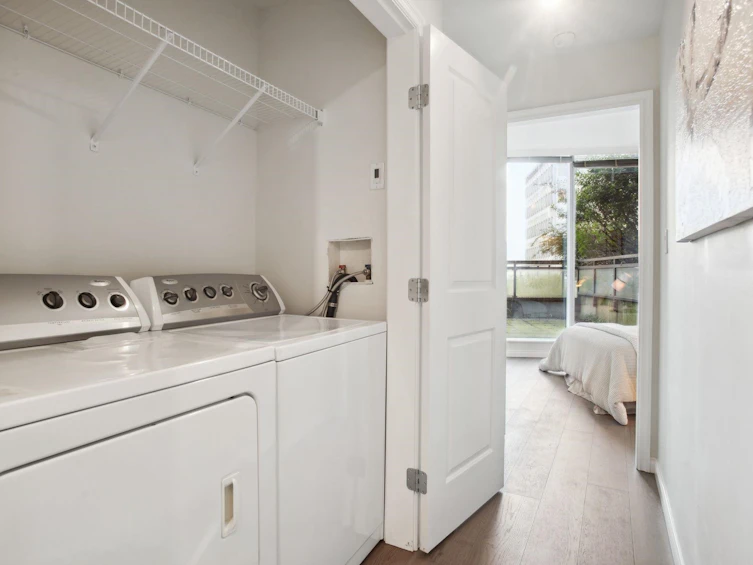 405-1211 Melville Street, Vancouver, BC, V6E 0A7 - 23