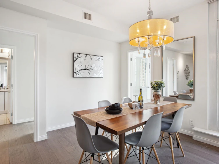 405-1211 Melville Street, Vancouver, BC, V6E 0A7 - 2