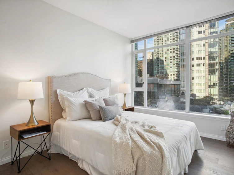 405-1211 Melville Street, Vancouver, BC, V6E 0A7 - 12