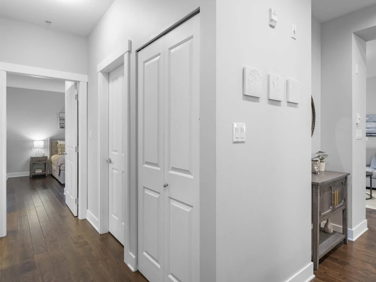 307-2601 Whiteley Court, North Vancouver, BC, V7J 2R7 - 26