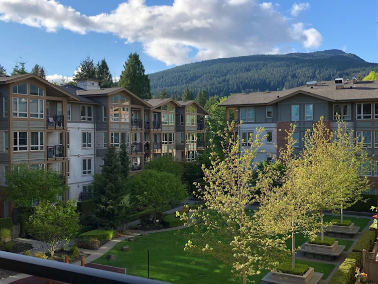 307-2601 Whiteley Court, North Vancouver, BC, V7J 2R7 - 3