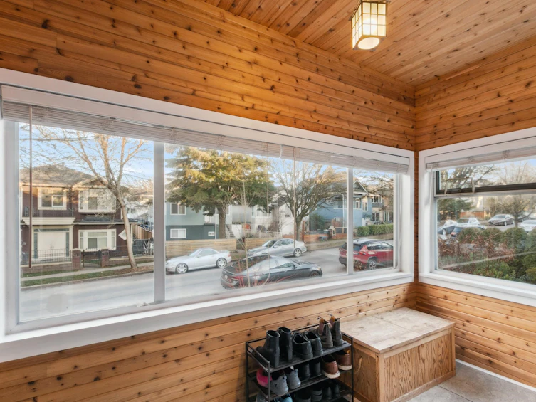 5023 Windsor Street, Vancouver, BC, V5W 3H6 - 2
