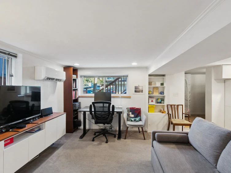 5023 Windsor Street, Vancouver, BC, V5W 3H6 - 20