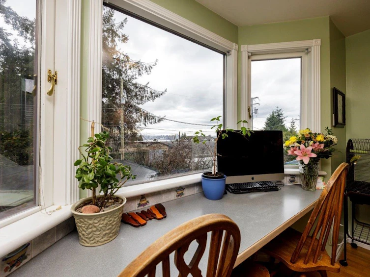 145-151 E Kings Road, North Vancouver, BC, V7N 1H4 - 3