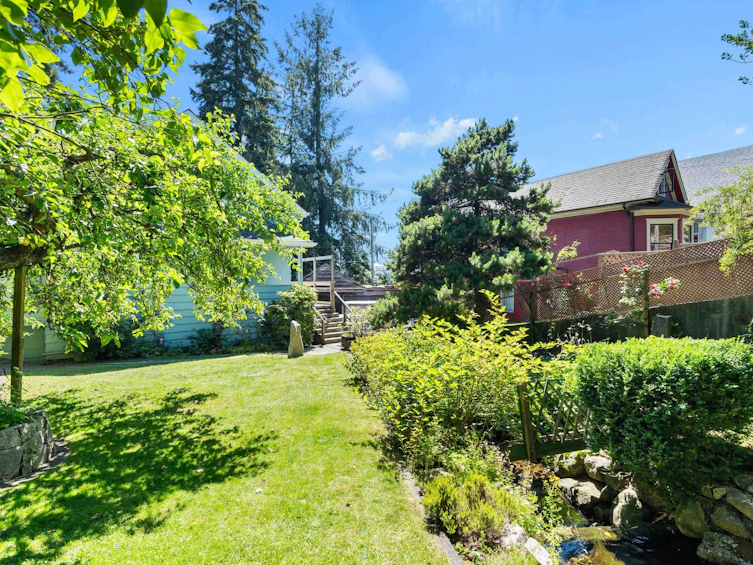 145-151 E Kings Road, North Vancouver, BC, V7N 1H4 - 36
