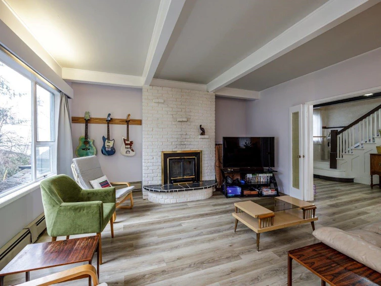 145-151 E Kings Road, North Vancouver, BC, V7N 1H4 - 25