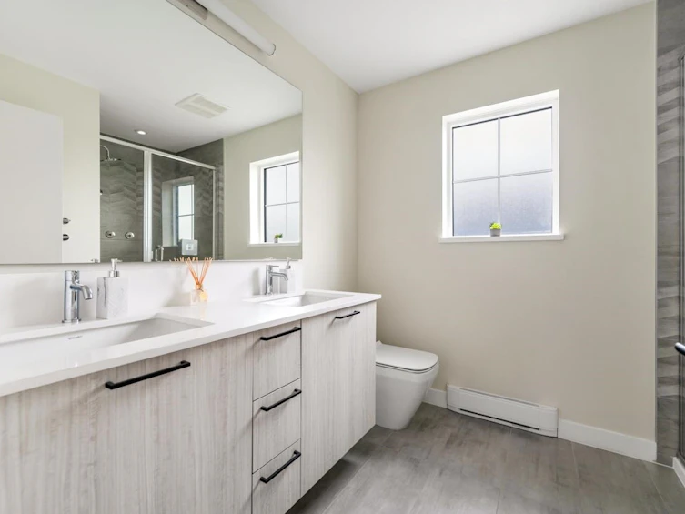 24-488 Furness Street, New Westminster, BC, V3M 0M1 - 14
