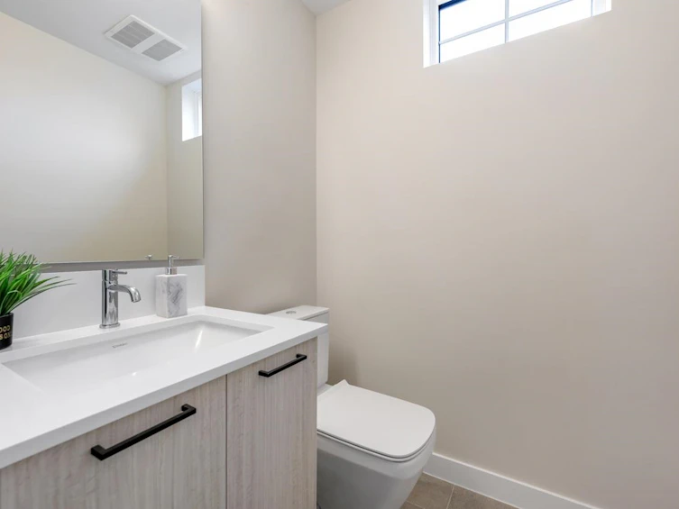 24-488 Furness Street, New Westminster, BC, V3M 0M1 - 19