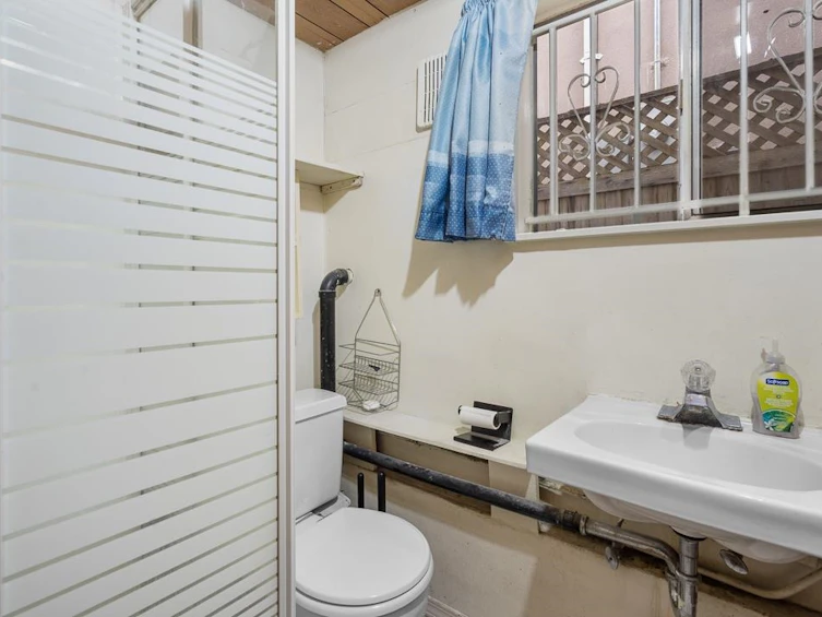 4985 Elgin Street, Vancouver, BC, V5W 3J7 - 16