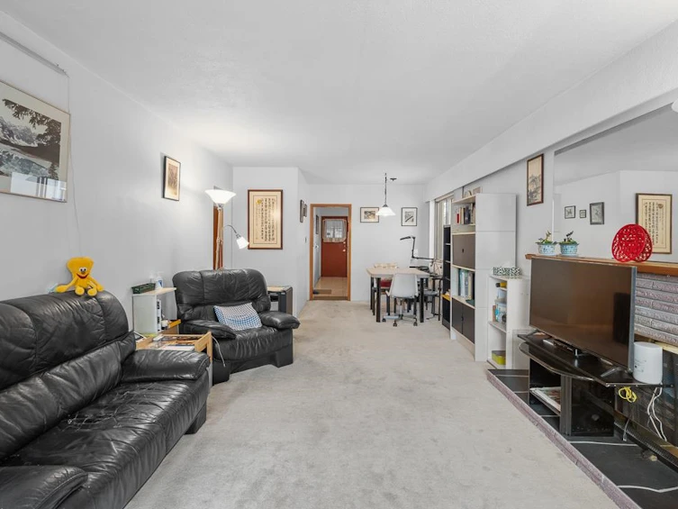 4985 Elgin Street, Vancouver, BC, V5W 3J7 - 3