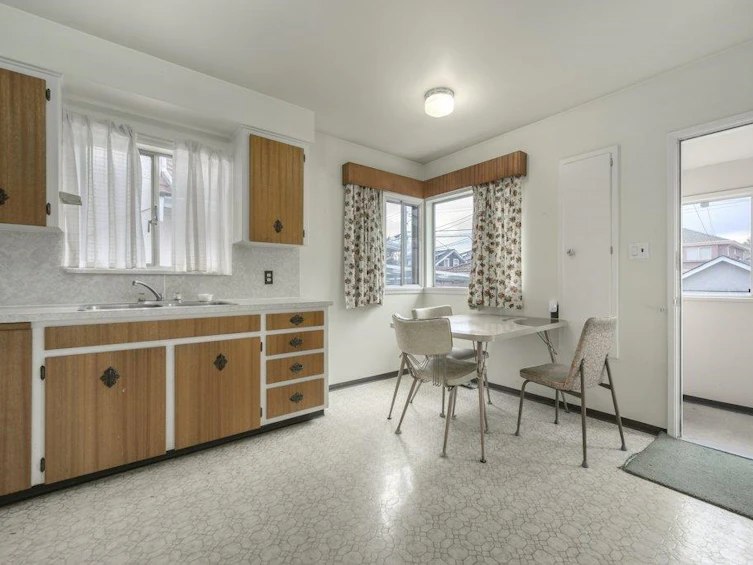 5359 Commercial Street, Vancouver, BC, V5P 3N4 - 10