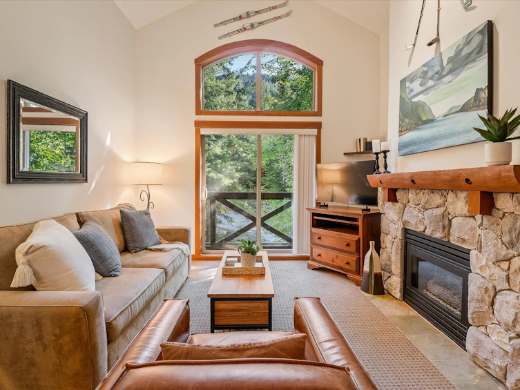 414-4660 Blackcomb Way, Whistler, BC, V8E 0Y8