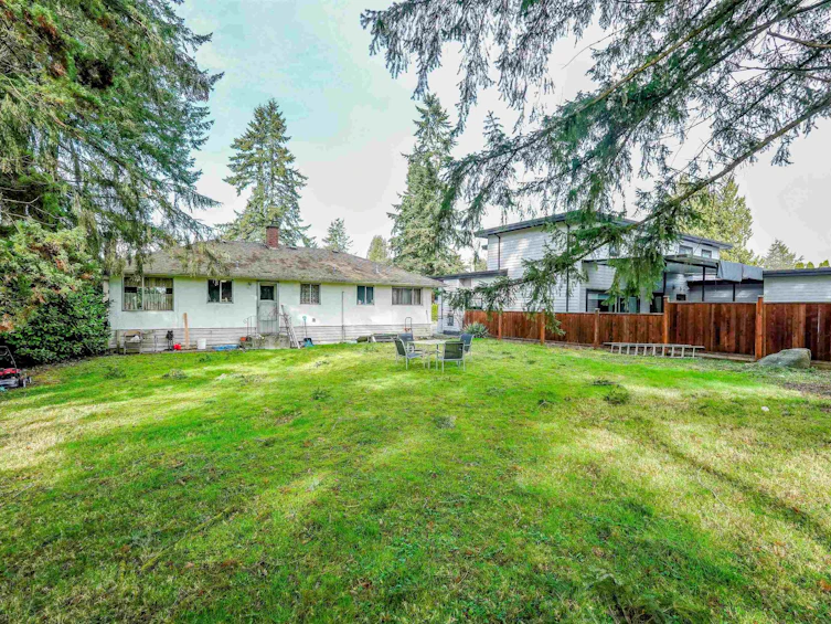 12542 Centre Drive, Surrey, BC, V3V 3C1 - 17