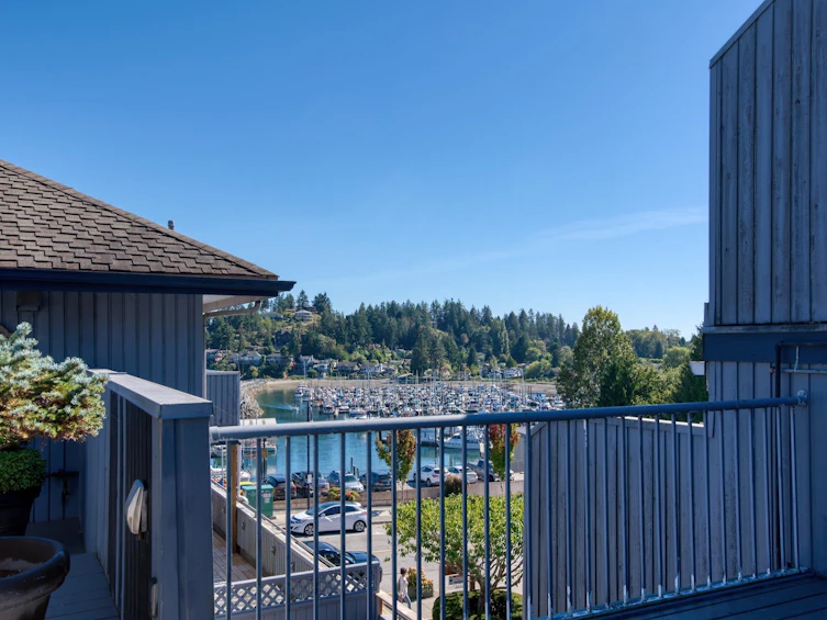 8-291 Periwinkle Lane, Gibsons, BC, V0N 1V0 - 2