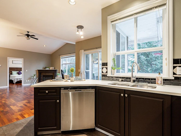 35774 Regal Parkway, Abbotsford, BC, V3G 2W2 - 7