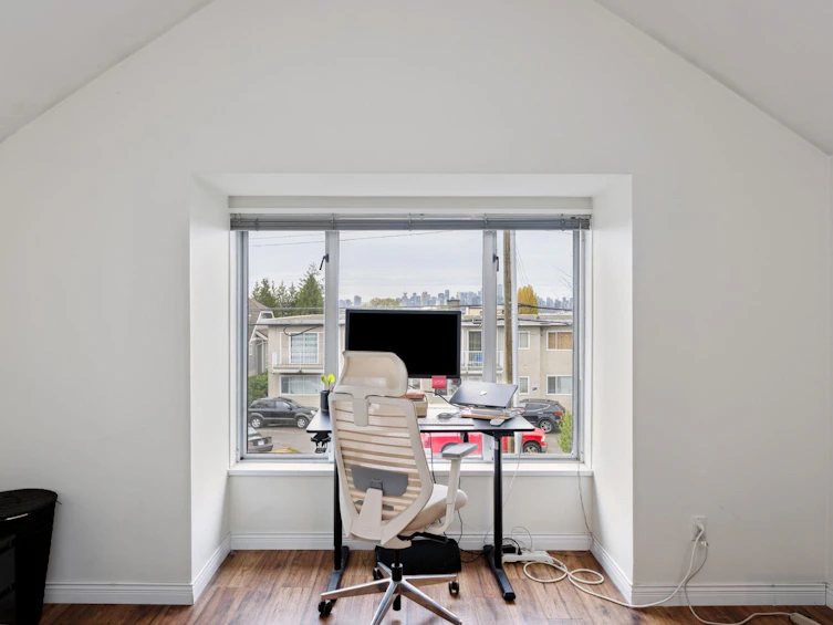 C-229 W 5th Street, North Vancouver, BC, V7M 1J9 - 17