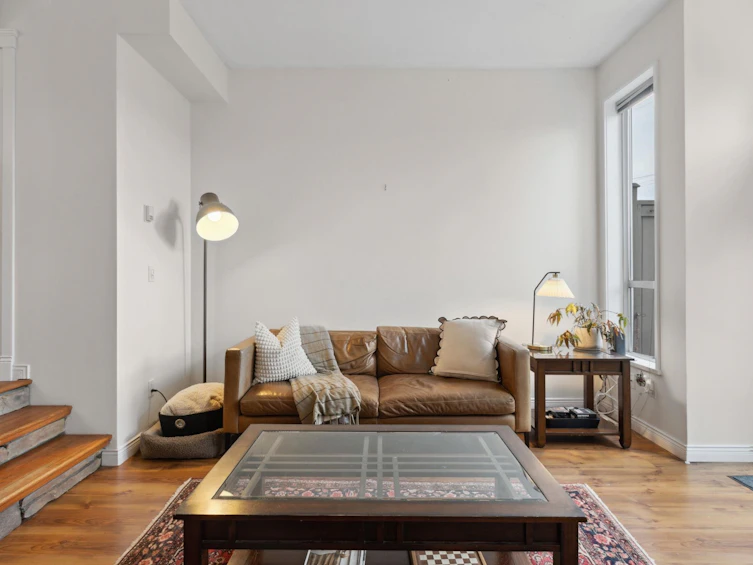 C-229 W 5th Street, North Vancouver, BC, V7M 1J9 - 9