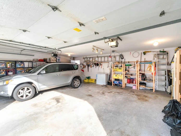 5417 Chambers Street, Vancouver, BC, V5R 3M3 - 25