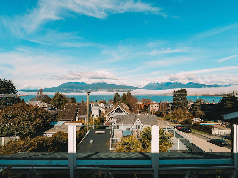 2511 W 1st Avenue, Vancouver BC V6K 1G8