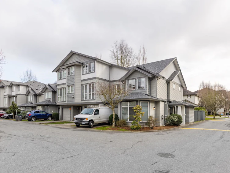 48-7250 144 Street, Surrey, BC, V3W 1L7 - 7