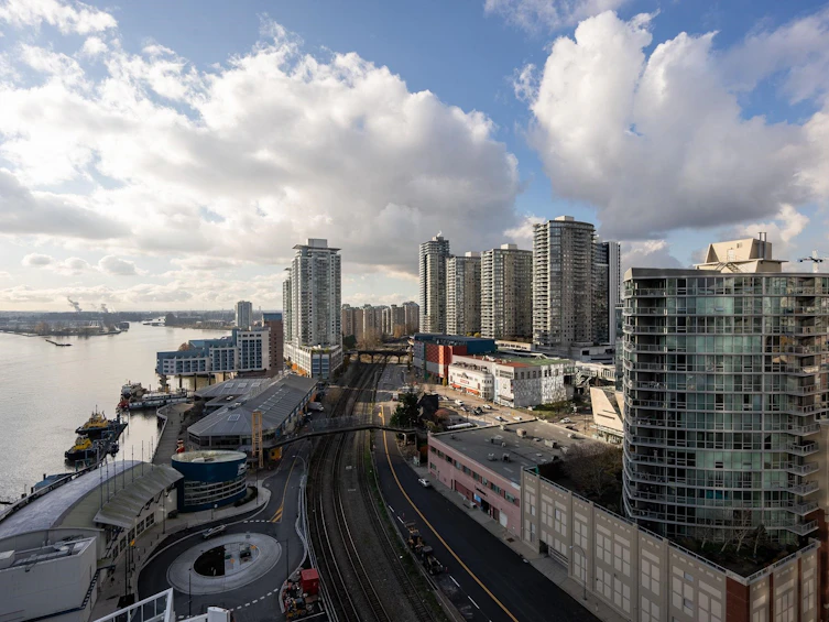 1303-680 Quayside Drive, New Westminster, BC, V3M 0P2 - 28
