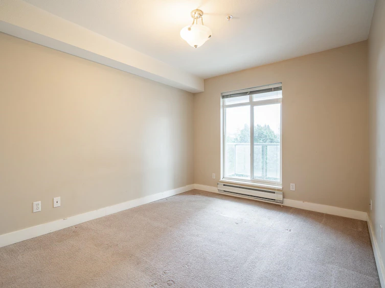 210-32085 George Ferguson Way, Abbotsford, BC, V2T 2K7 - 3