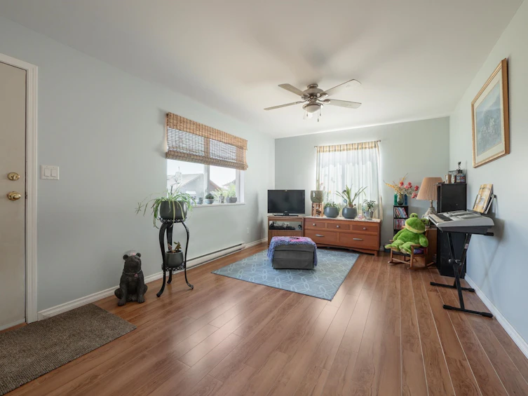 753 Steinbrunner Road, Gibsons, BC, V0N 1V9 - 9