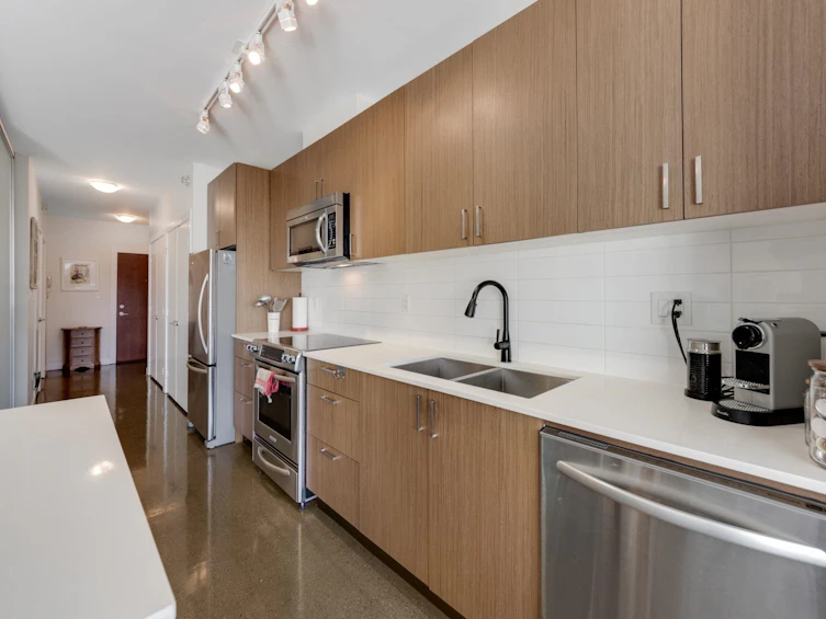 318-221 Union Street, Vancouver, BC, V6A 0B4 - 10