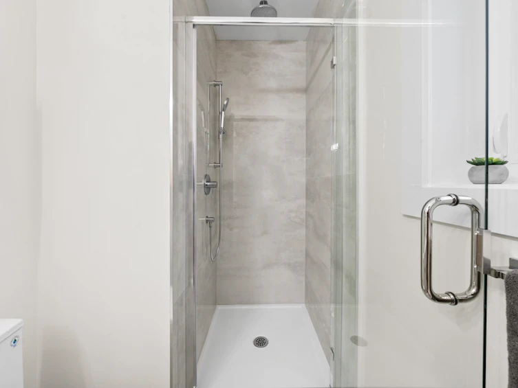 1-7668 Main Street, Vancouver, BC, V5X 3K3 - 23