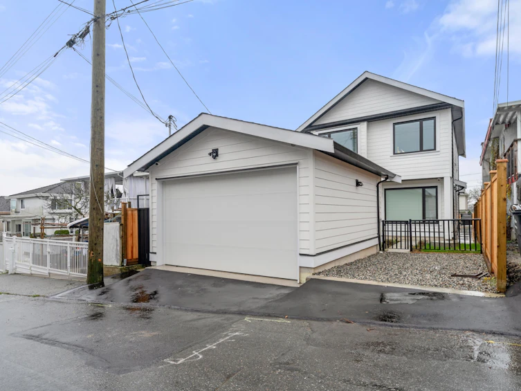 1-7668 Main Street, Vancouver, BC, V5X 3K3 - 38