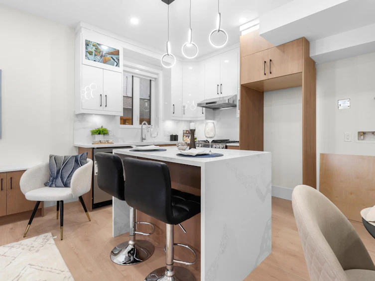 1-7668 Main Street, Vancouver, BC, V5X 3K3 - 11