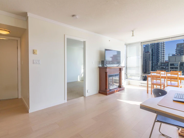 1906-4118 Dawson Street, Burnaby, BC, V5C 0A3 - 4