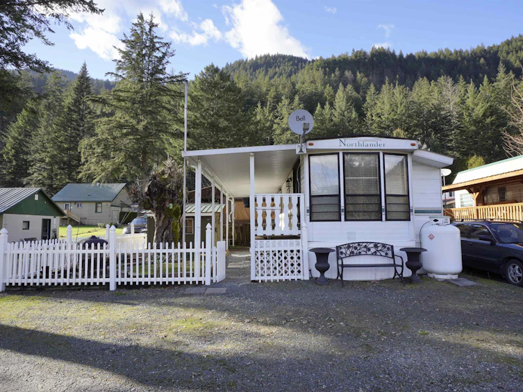 1-30860 Trans Canada Highway, Hope, BC, V0K 2S0 - 3