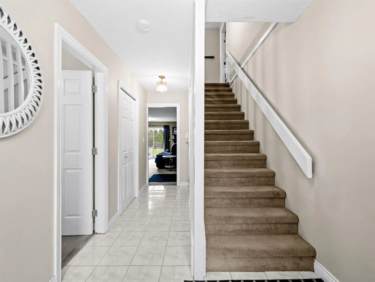 14492 91 Avenue, Surrey, BC, V3R 7Y6 - 2
