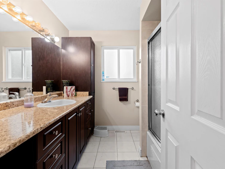 14492 91 Avenue, Surrey, BC, V3R 7Y6 - 25