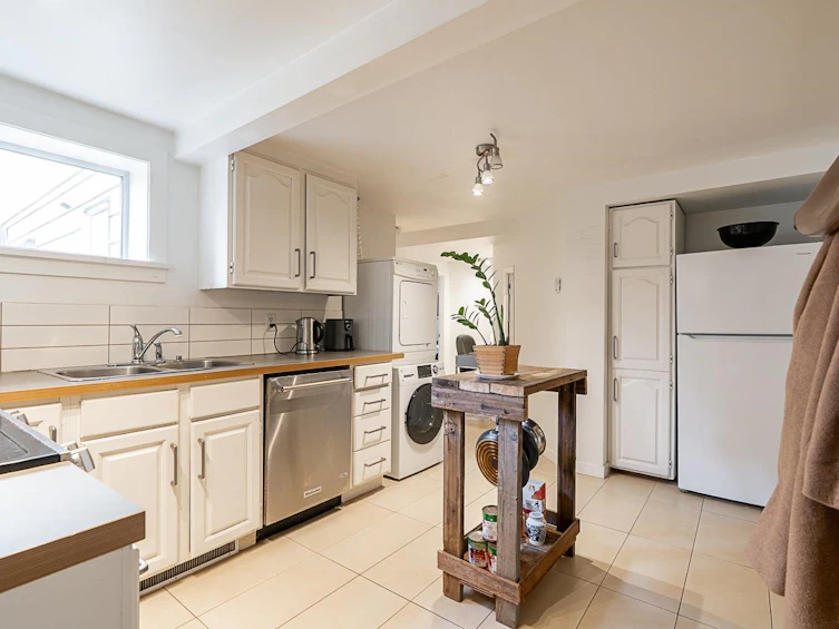 1-1631 E 22nd Avenue, Vancouver, BC, V5N 2P3 - 17