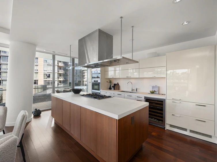 301-1560 Homer Mews, Vancouver, BC, V6Z 0A5 - 14