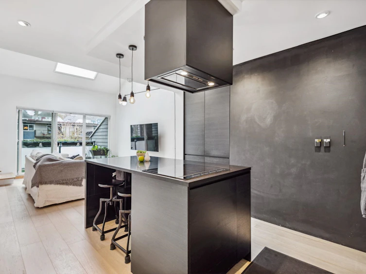 PH1-2125 York Avenue, Vancouver, BC, V6K 1C4 - 11