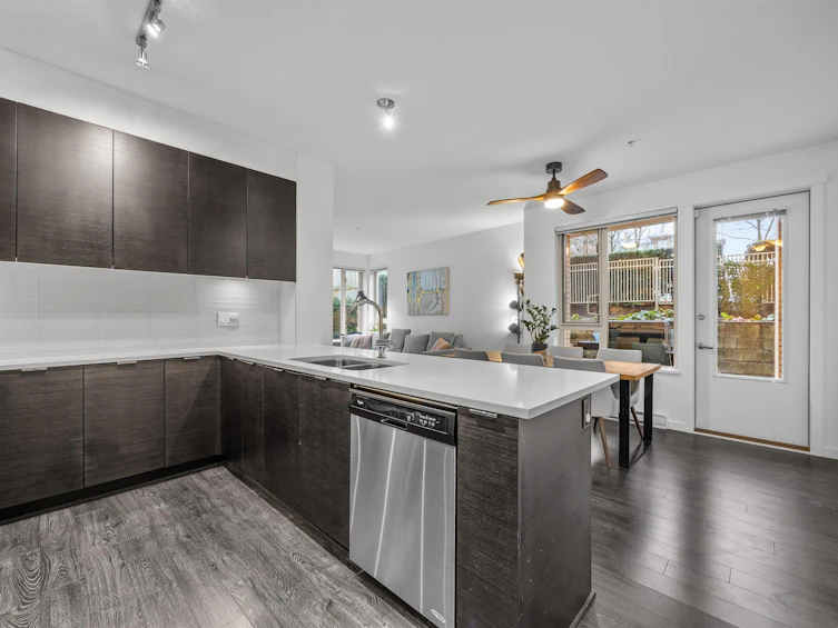 118-2665 Mountain Highway, North Vancouver, BC, V7J 0A8 - 11