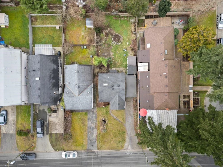 1781 Bowser Avenue, North Vancouver, BC, V7P 2Y6 - 24