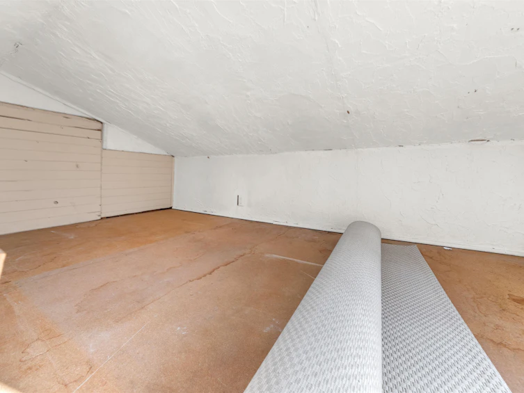 1781 Bowser Avenue, North Vancouver, BC, V7P 2Y6 - 14