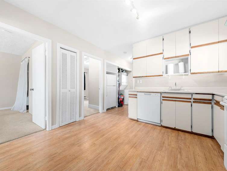 1781 Bowser Avenue, North Vancouver, BC, V7P 2Y6 - 19
