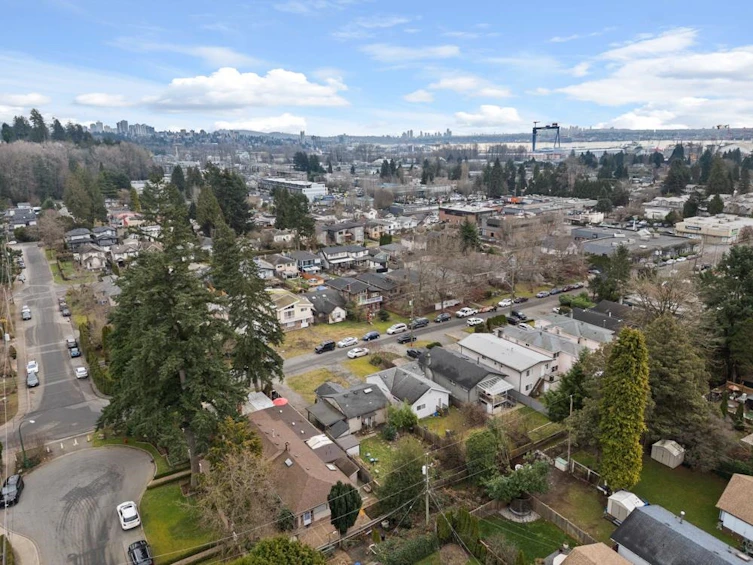 1781 Bowser Avenue, North Vancouver, BC, V7P 2Y6 - 31
