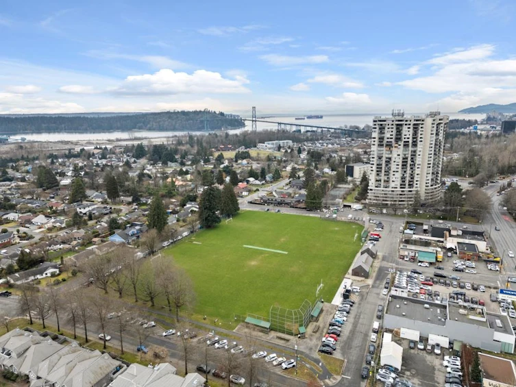 1781 Bowser Avenue, North Vancouver, BC, V7P 2Y6 - 39
