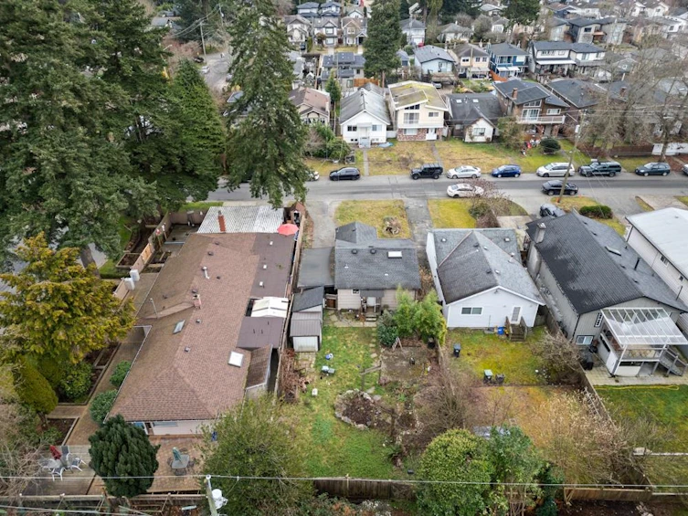 1781 Bowser Avenue, North Vancouver, BC, V7P 2Y6 - 25