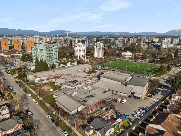 1402-7760 Granville Avenue, Richmond, BC, V6Y 4C2 - 35