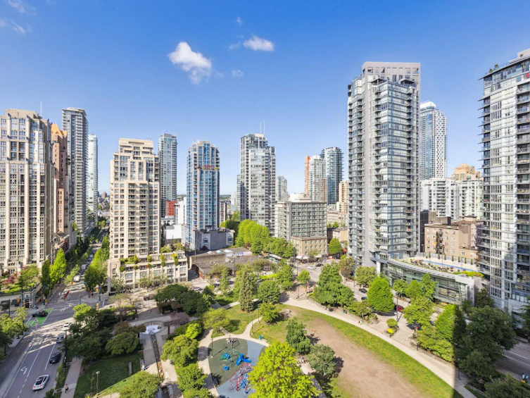 1407-1111 Richards Street, Vancouver, BC, V6B 0S3 - 32