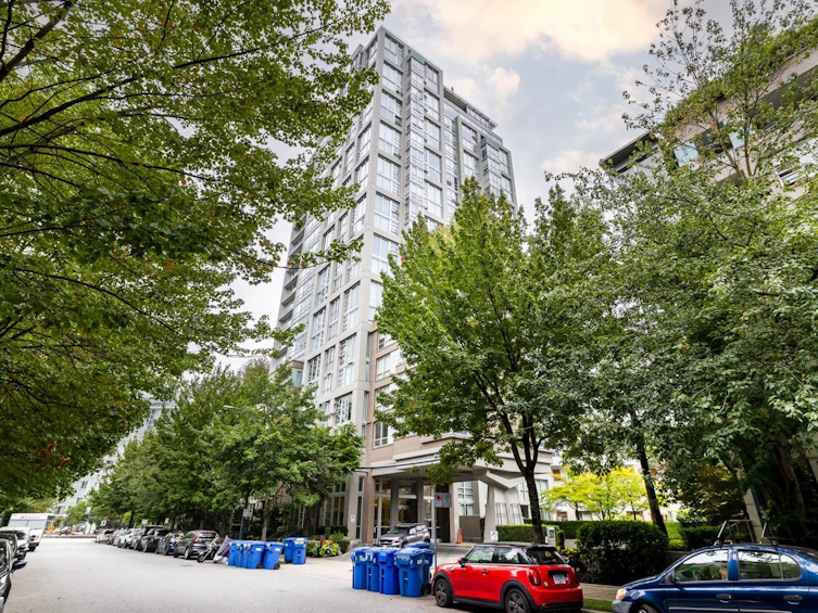 202-1228 Marinaside Crescent, Vancouver, BC, V6Z 2W4 - 18