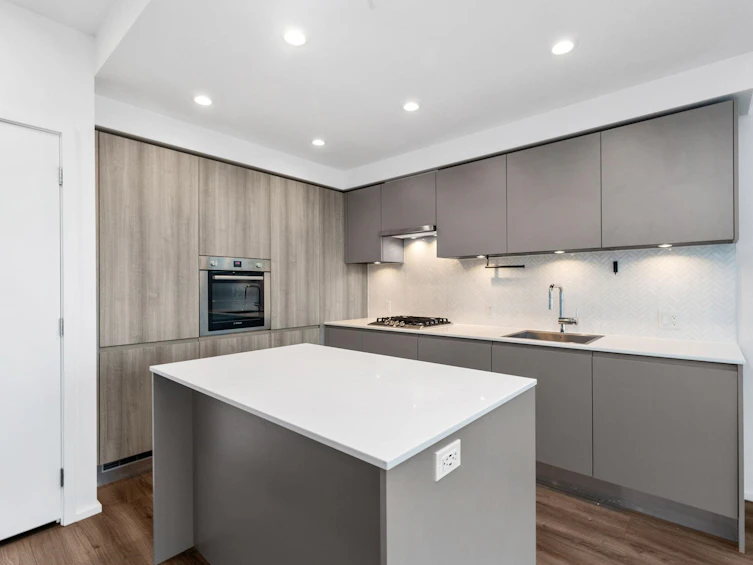 2702-3809 Evergreen Place, Burnaby, BC, V3J 0M1 - 3